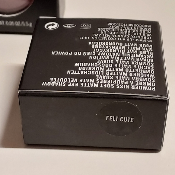 MAC Powder Kiss Soft Matte Eye Shadow *FELT CUTE* - Picture 4 of 5